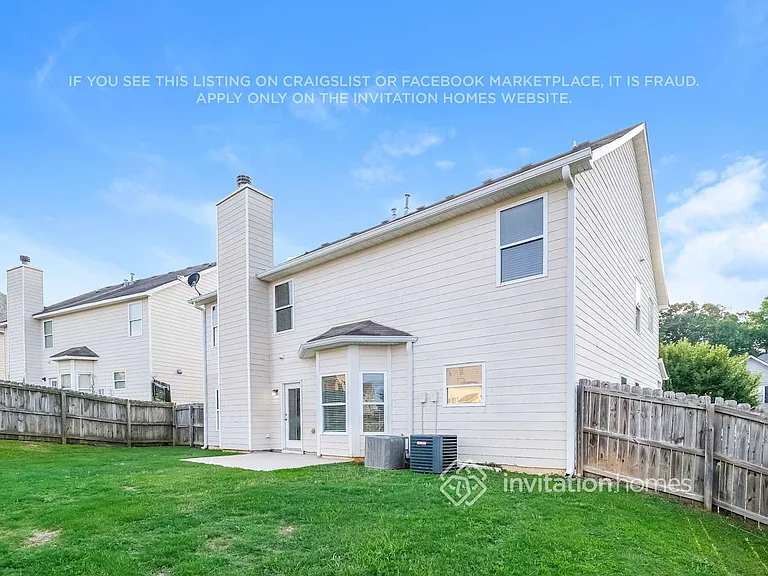 4015 Pointe Vecchio Cir — Photo 16
