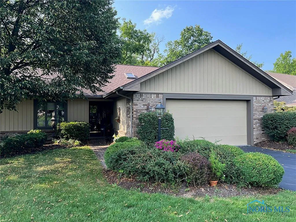 21 Wolf Ridge Dr photo 1