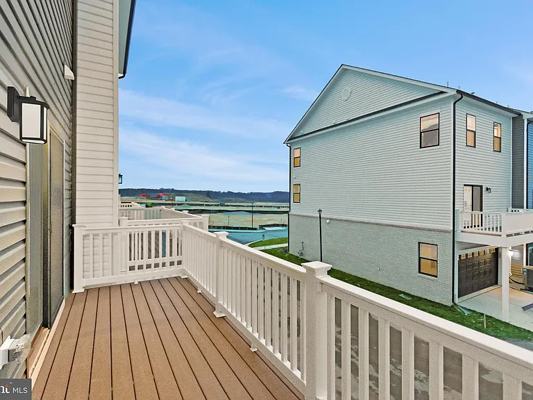 5213 Water Lily Way — Photo 32