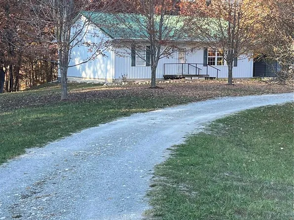 18208 Highway F, Bowling Green, MO 63334