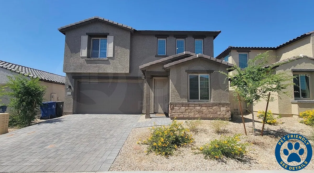 4 bed, 3.0 bath, 2331 sqft, $2,150 — Photo 1