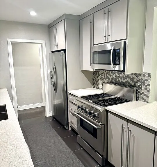 50 Elm Ave #5 — Photo 18
