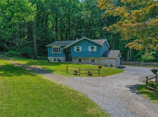 3014 Lanze Ln, Allentown, PA 18103