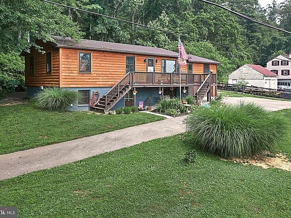 5th image of 204 Three Hill Rd