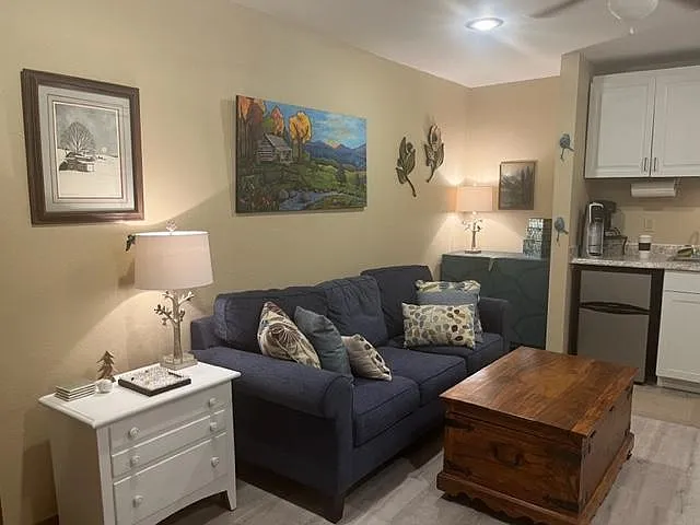 5844 Blowing Rock Blvd #19 — Photo 13