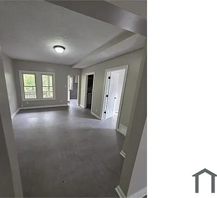 2 bed, 900 sqft, $1,300 — Photo 4