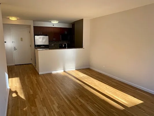 Rented by UDR | media 27