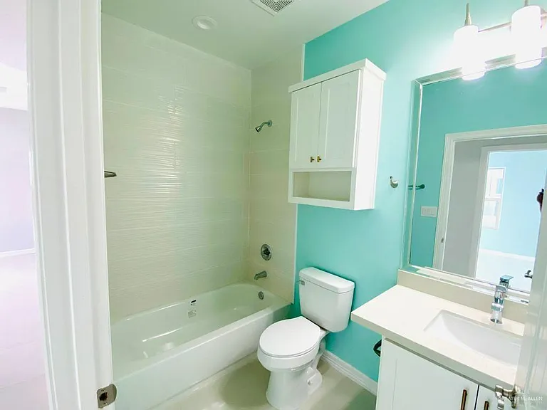 201 W Saint Helena Ave #2 — Photo 11