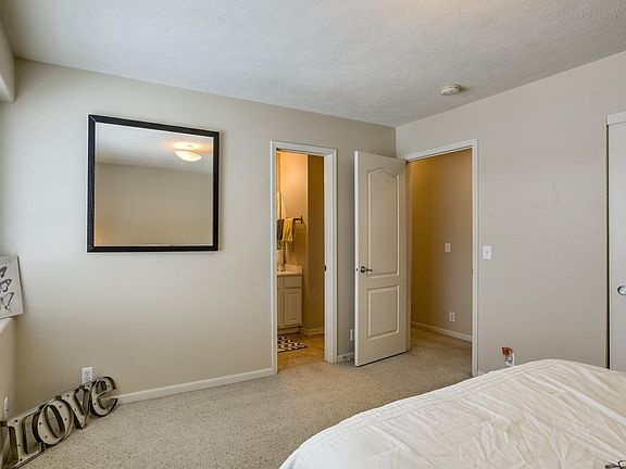 3rd image of 10609 S 26th St