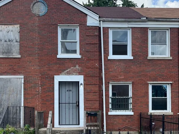 650 E 105th Pl, Chicago, IL 60628