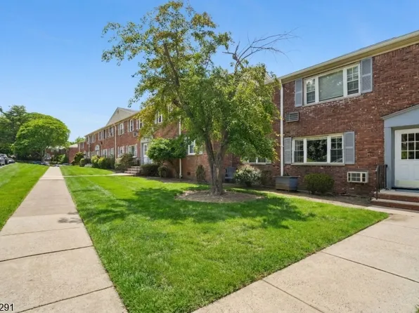 18 Wedgewood Dr BLDG 18 #25, Verona Twp., NJ 07044