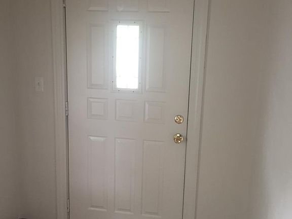 4th image of 339 Lexington Ave