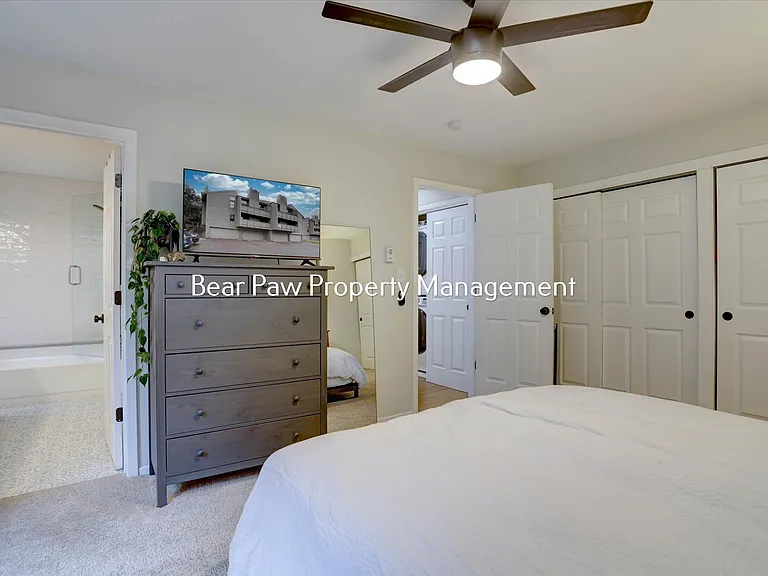 23518 Pondview Pl — Photo 13
