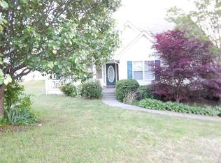 521 Hillcrest Cross Rd, Canton, GA 30115