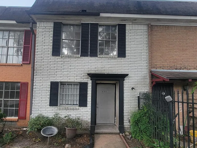 6051 Fondren Rd #7 — Photo 1