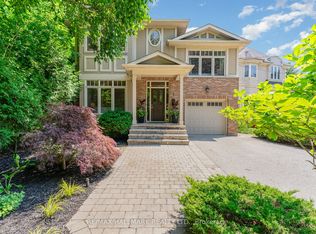 7 Tizzard Ave, Toronto, ON M8Y 3Z4