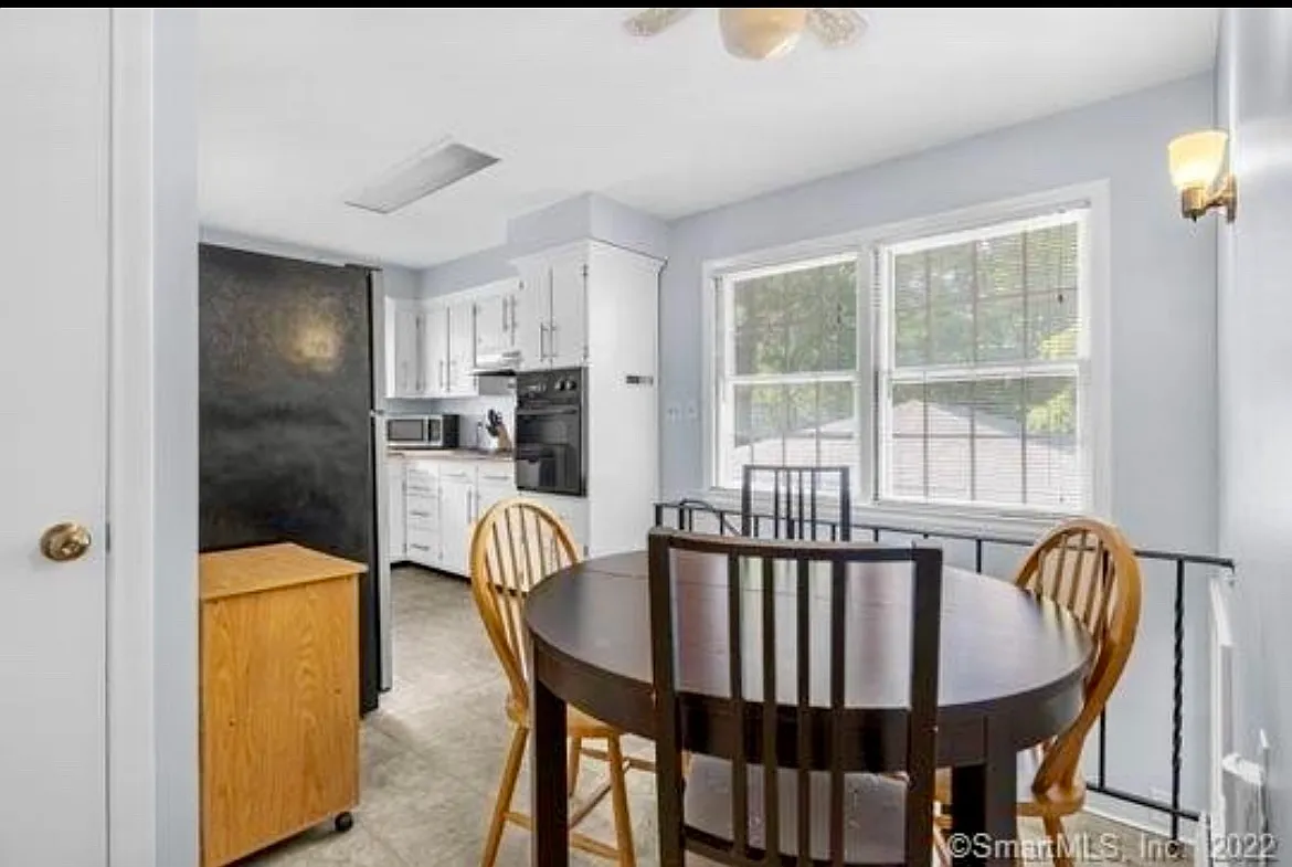 126 Linden Avenue — Photo 4