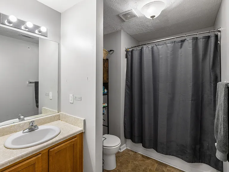 171 Swaying Pine Ct #1 — Photo 33