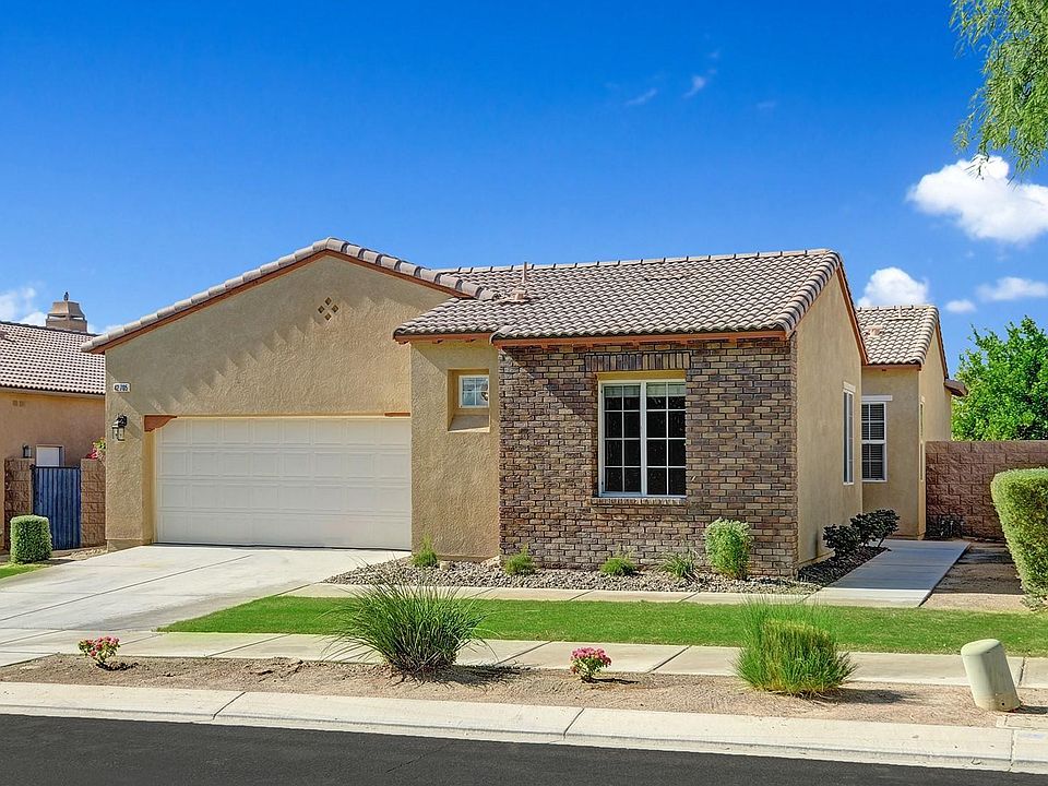 1st image of 42705 Della Pl