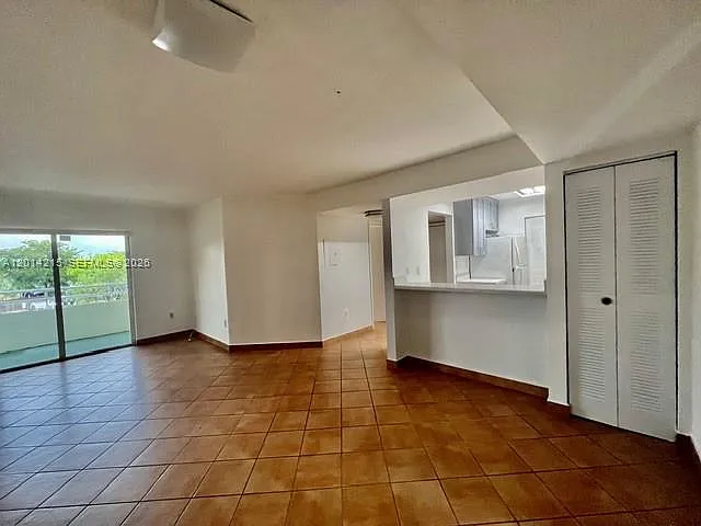 10755 SW 108th Ave #302 — Photo 5