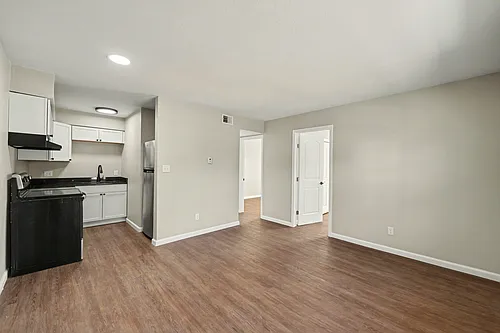 2140 E Crawford St #2 Photo 1