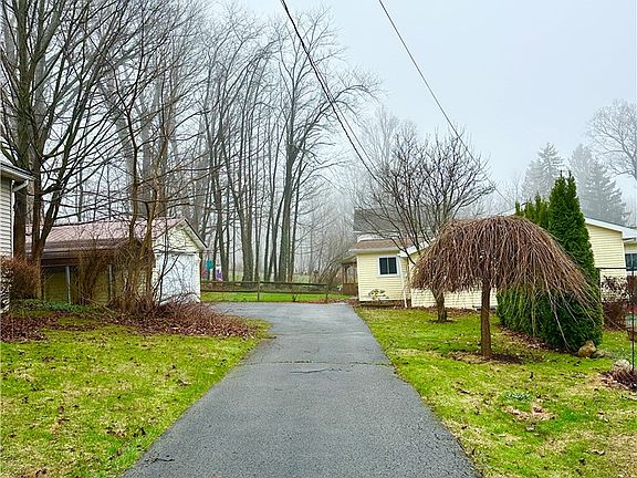 5th image of 3849 E Perry Ave #3849