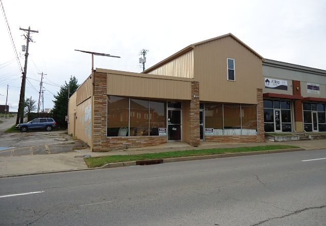 1st image of 128 University Ave