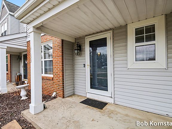 2nd image of 4153 Sawkaw Dr NE #2