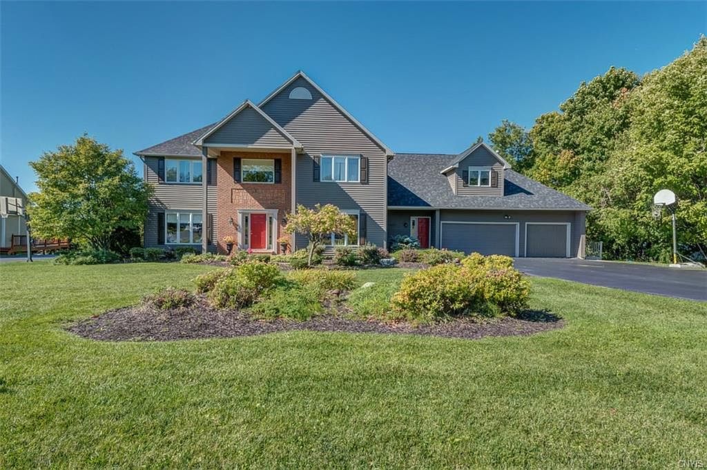8435 Prestwick Dr, Manlius, NY 13104 Zillow