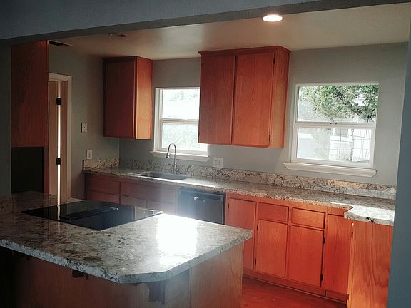 4th image of 73 Bernice Ave