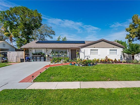 2nd image of 3387 Poinciana ST