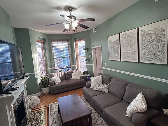 2nd image of 2522 W Lexington St #2