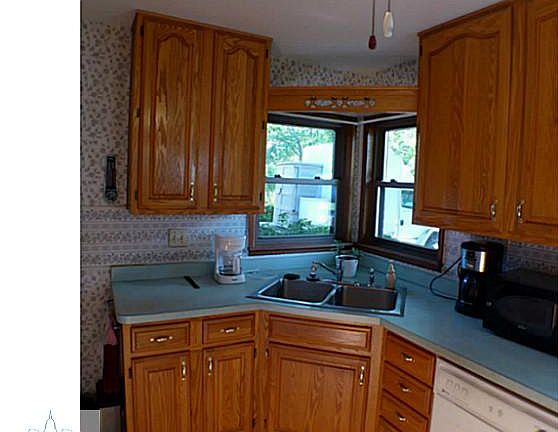 2nd image of 2615 Delta River Dr