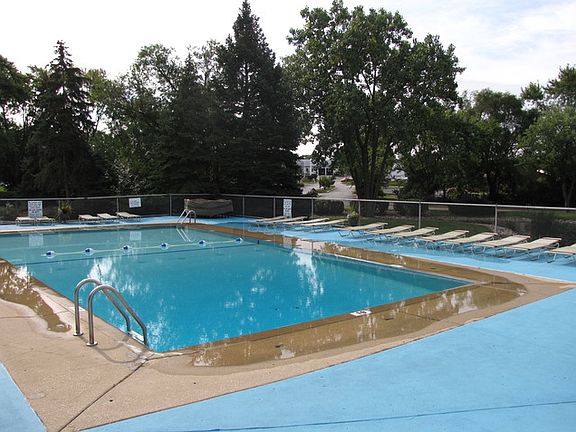 5th image of 1198 Royal Glen Dr APT 120E