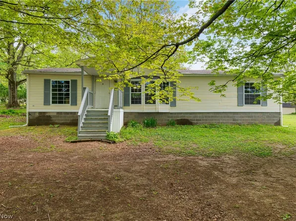 4334 Lunar Rd NW, Minerva, OH 44657