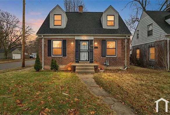 2 bed, 1053 sqft, $1,300 — Photo 1