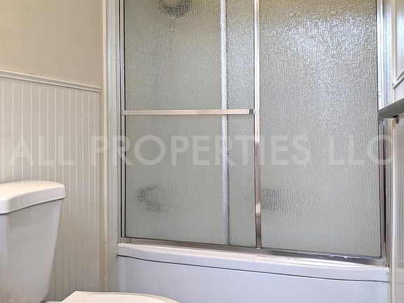 5th image of 1218 N Washington St APT 3