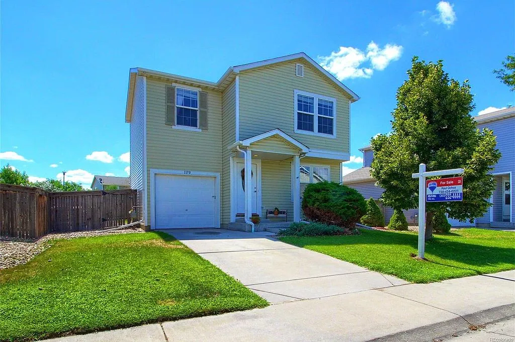 3 bed, 2.5 bath, 1112 sqft, $2,450 — Photo 1