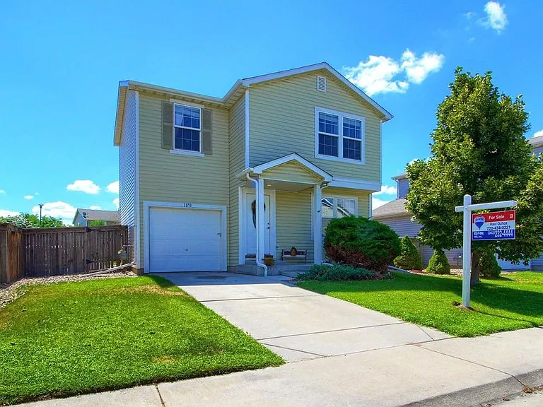 1170 Bluebird St — Photo 1