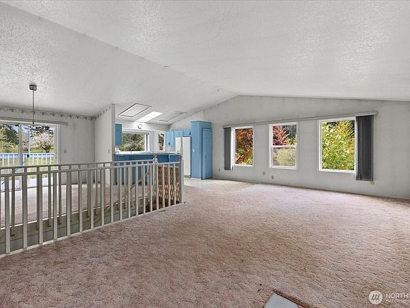 3rd image of 24317 115th Avenue NE
