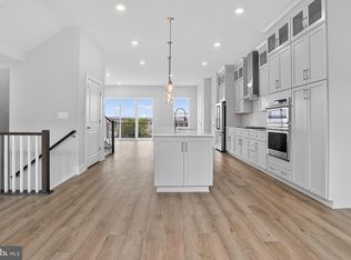 2618 Ferry Bar Dr, Baltimore, MD 21230