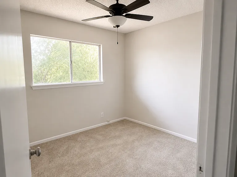 6718 Cypress Lake Dr — Photo 13