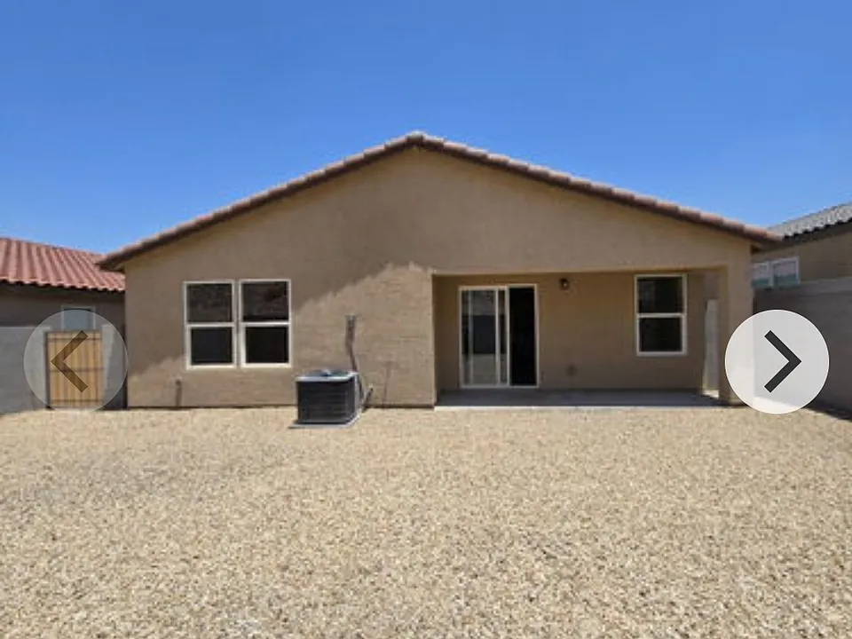 2384 Tapatio Dr