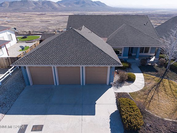 3rd image of 3545 N Sunridge Dr
