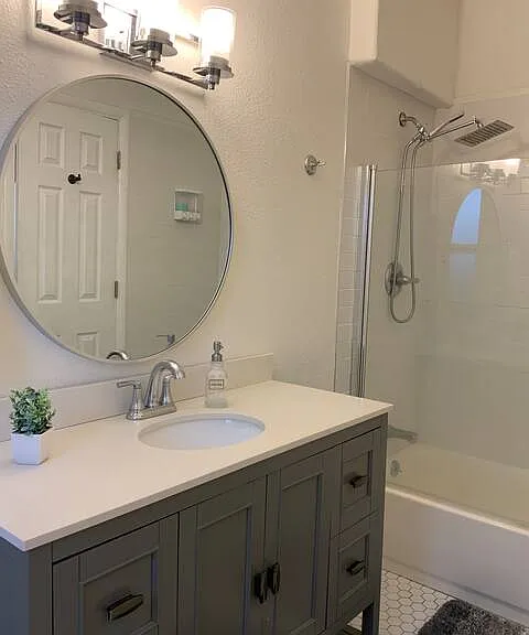 213 N Fox St — Photo 9