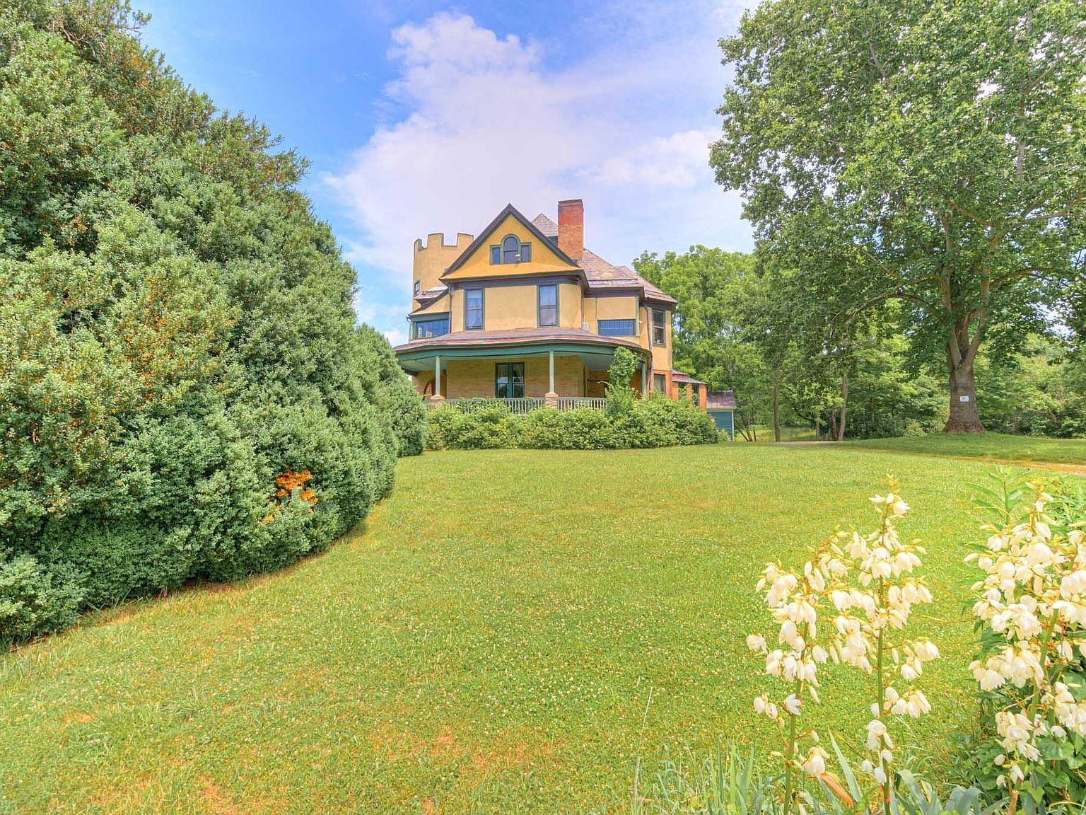 1892-victorian-home-in-radford-va-victorian-listings