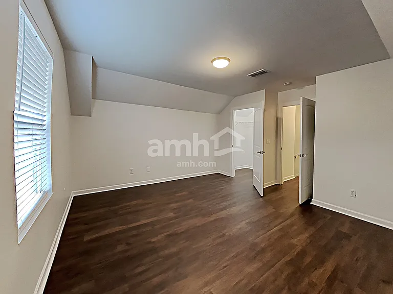 4850 Beryl Dr — Photo 17