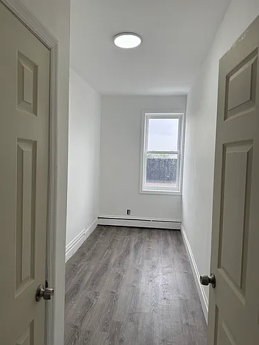 179 Ferry St #3 Photo 1