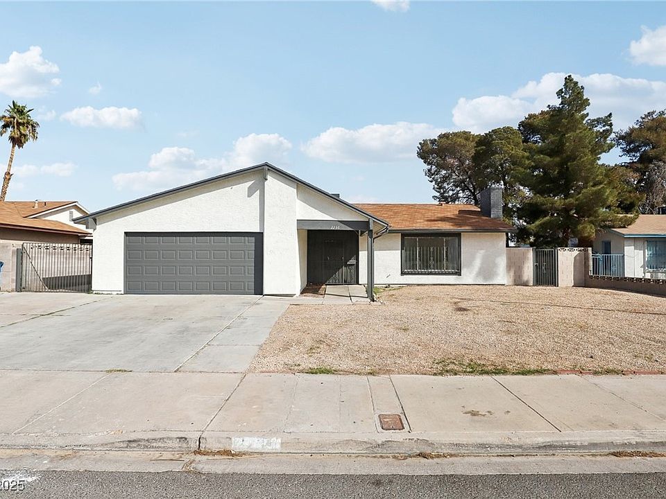 1st image of 2236 E Hacienda Ave
