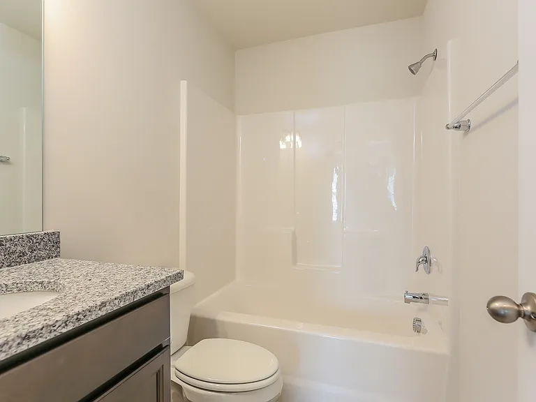 144 Valley Creek Dr — Photo 14